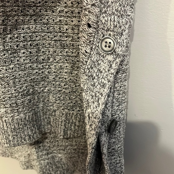 Loft light grey womens knit vest tank top size medium good condition - Picture 3 of 4